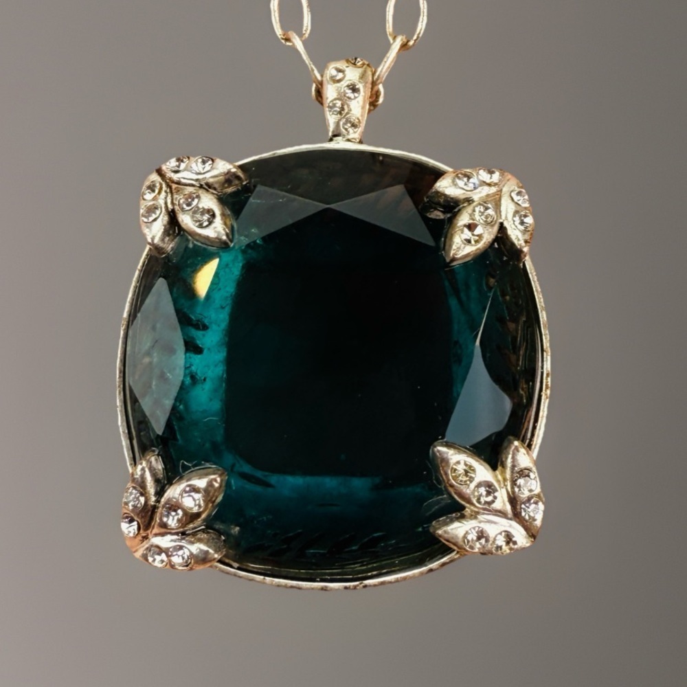 Vintage Sigrid Olesen Silvertone and Blue Pendant Necklace - Picture 5 of 13